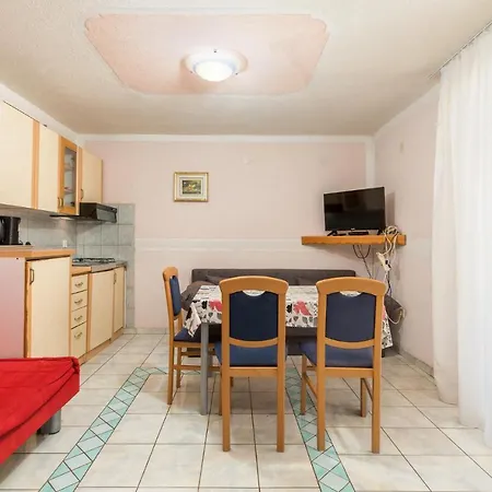 Apartments Orange 709 *