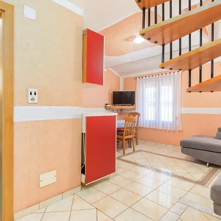 Orange 709 Apartamento Fažana
