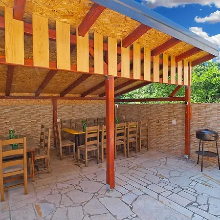 Orange 709 Appartamento Fažana